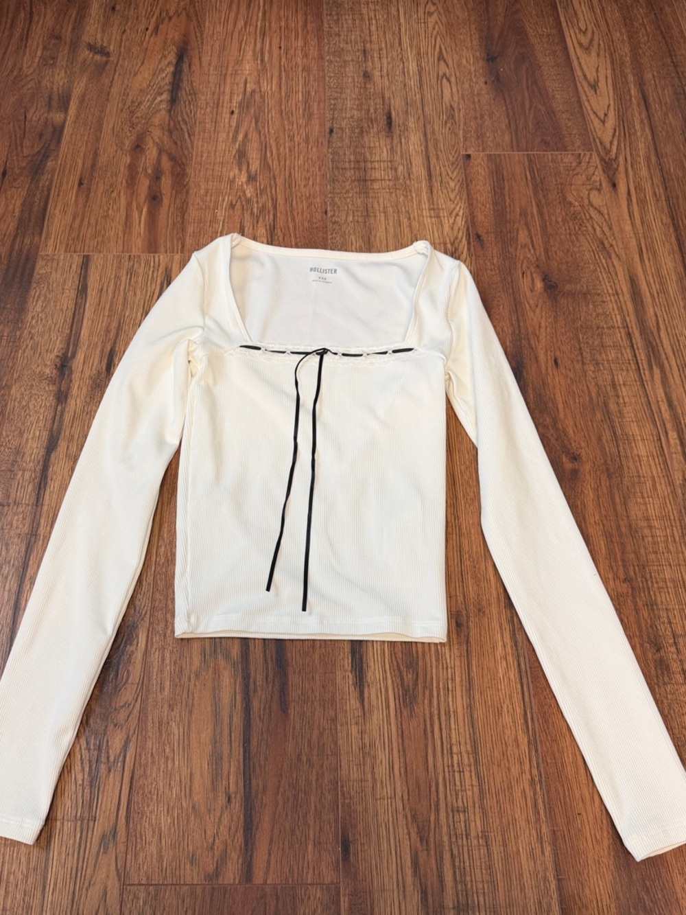 Hollister Cream Long-Sleeve Square Neck Top with Black Tie